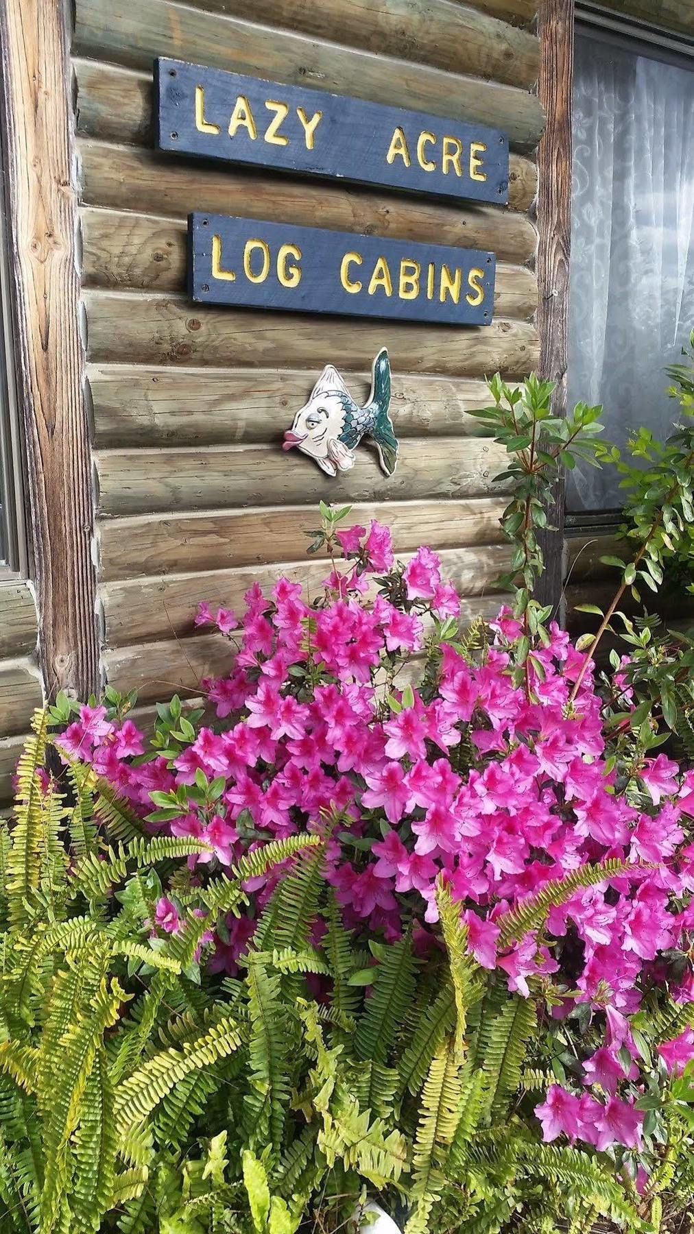 Lazy Acre Log Cabins Lakes Entrance Exterior foto