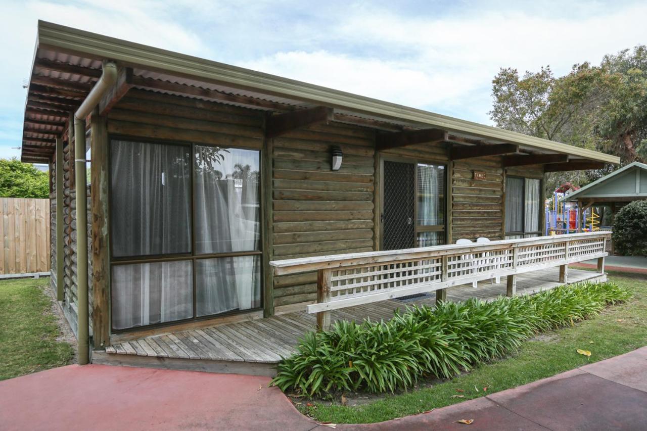 Lazy Acre Log Cabins Lakes Entrance Zimmer foto